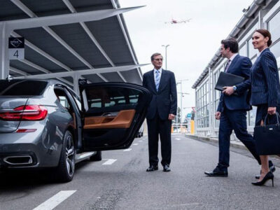 Choosing The Right Chauffeur Service For Your Airport Transfer - Indus Chauffeur