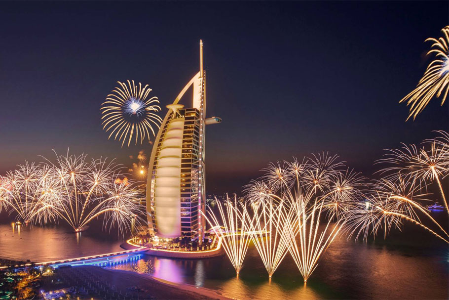 How to Celebrate New Year in Dubai? - Indus Chauffeur