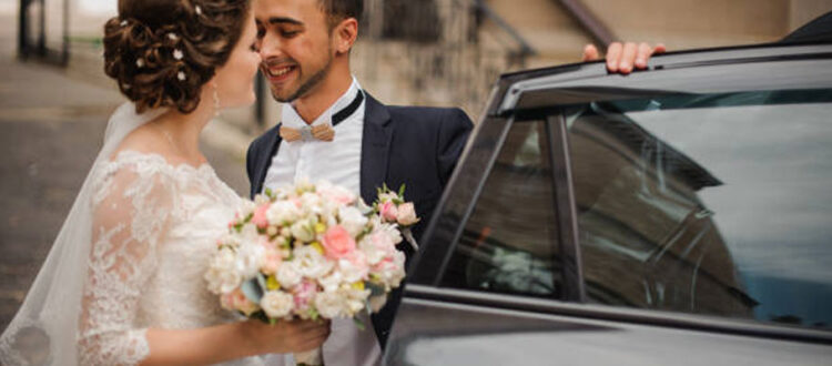 Guide To Choose The Perfect Wedding Car in Dubai
