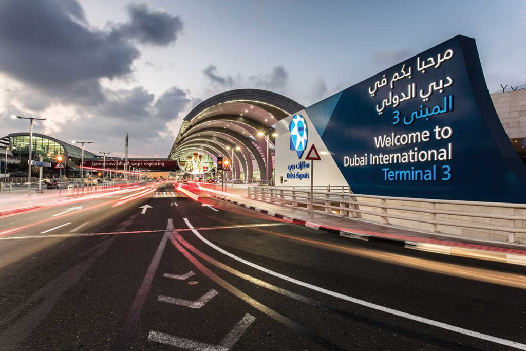 Why Early Booking for Dubai Airport Transfers?